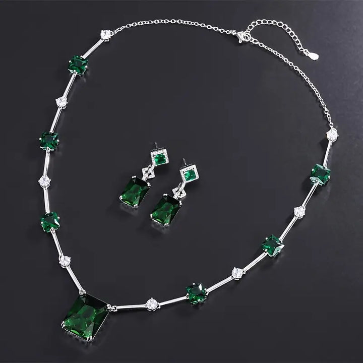 Daphira Verelune Jewelry Set | Gold